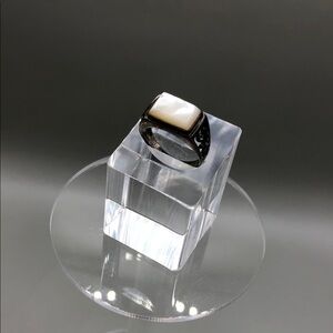 Sterling silver 925 scroll band MoP mother of pearl ring UNISEX  7.75  vintage.